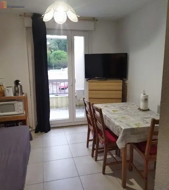 Studio meublé 18m² Lamalou-les-Bains - Balcon, wifi - Photo 5