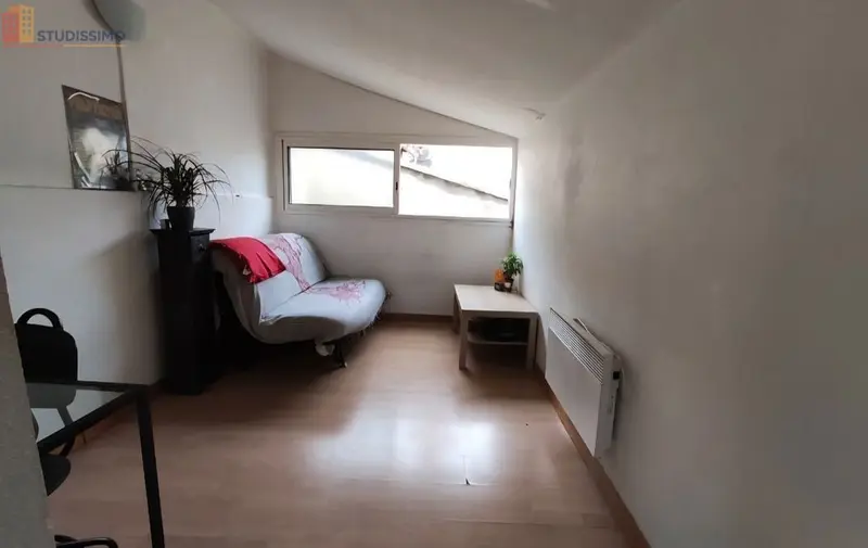 Studio meublé 17m² Montpellier centre - Calme, 3e étage - Photo 3