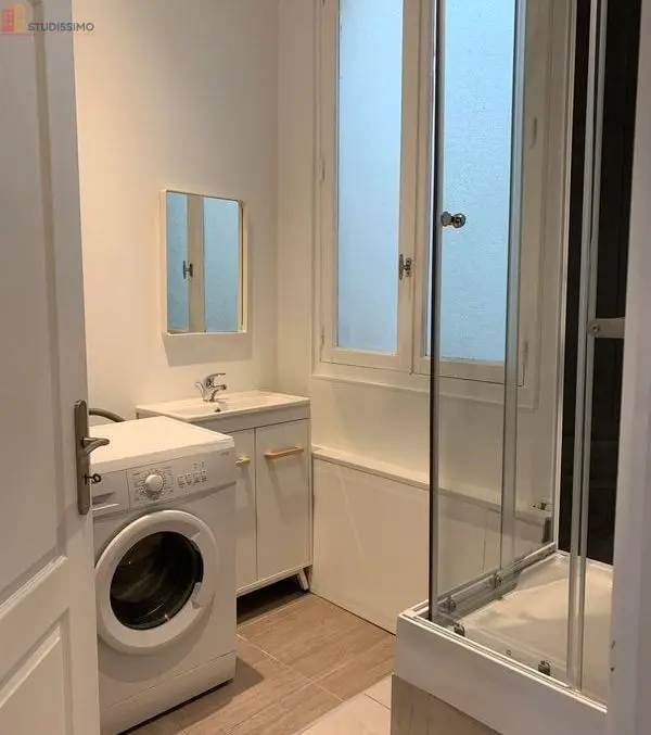 Studio meublé 23m² Bordeaux 33000 - Rénové, au 2e étage - Photo 3