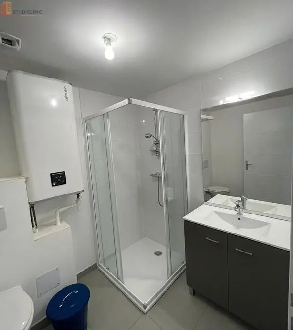 Studio meublé 25m² Redon - Meublé, DPE C - Photo 5