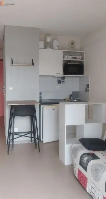 Studio meublé 18m² Béziers - Terrasse, lumineux - Photo 2