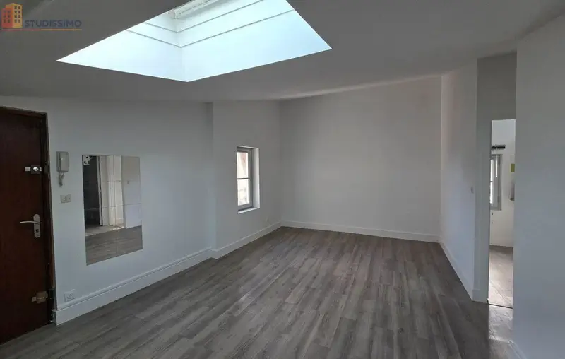 Studio 40m² Bordeaux 33800 - Étage élevé, lumineux - Photo 3