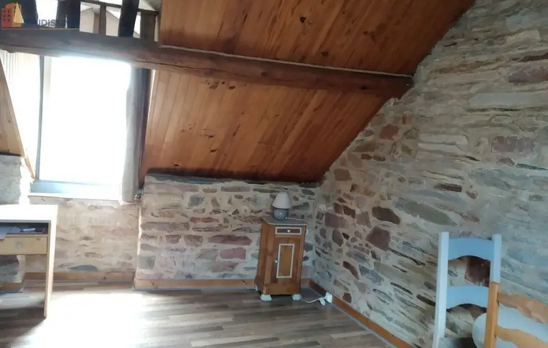 Studio meublé 18m² Redon - Meublé, dernier étage - Photo 5