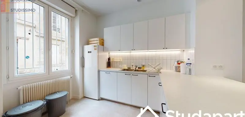 Studio meublé 10m² Bordeaux centre - Calme, lumineux - Photo 5