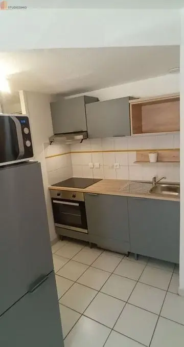 Studio meublé 34m² Bordeaux Cité du Vin - Parking, proche tram B - Photo 2