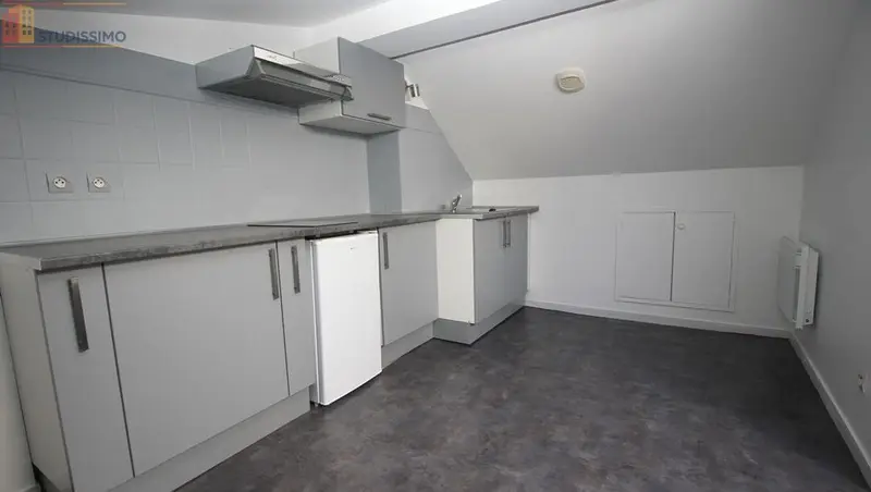 Studio 34m² Bordeaux centre - Lumineux, dernier étage - Photo 5