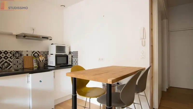Studio meublé 30m² Bordeaux centre - Lumineux, meublé - Photo 4