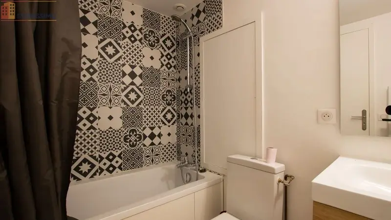 Studio meublé 30m² Bordeaux centre - Lumineux, meublé - Photo 2
