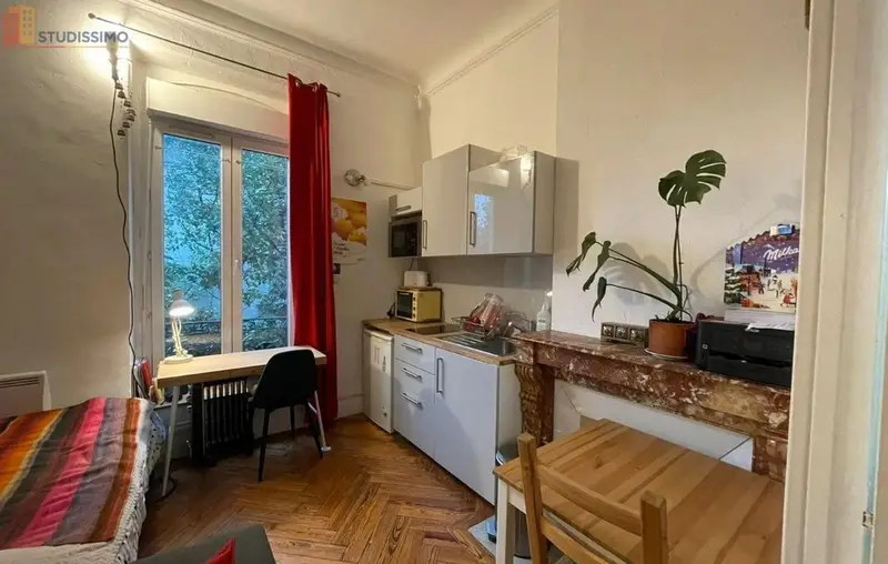 Studio meublé 18m² Montpellier centre - Meublé, 2e étage - Photo 2