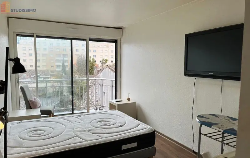 Studio meublé 20m² Bordeaux centre - Proche tram Chaban Delmas - Photo 2