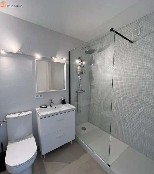 Studio meublé 32m² Montpellier 34090 - Dernier étage, balcon - Photo 1
