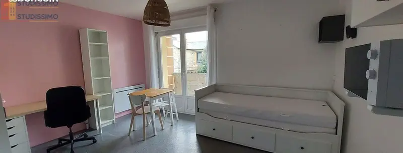 Studio meublé 20m² Rennes - Balcon, parking - Photo 2