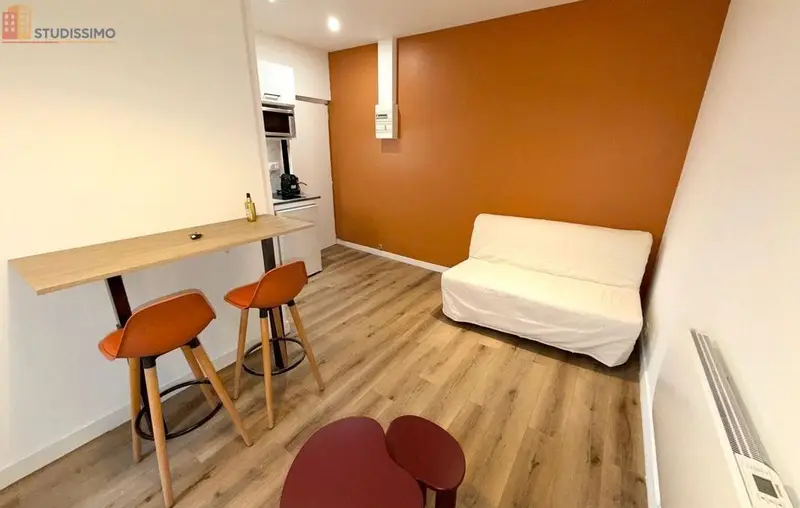 Studio meublé 17m² Rennes Gare Sud - Proche gare, lumineux - Photo 1