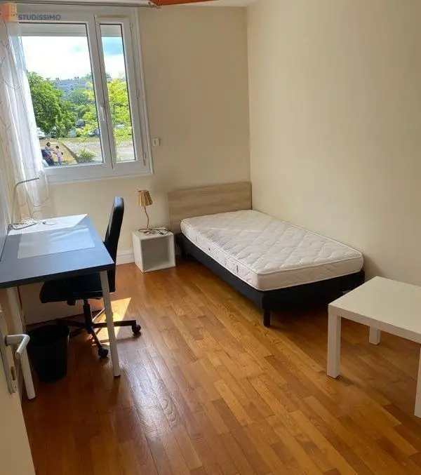 Studio meublé 69m² Rennes 35000 - Meublé, étage 1/4 - Photo 2