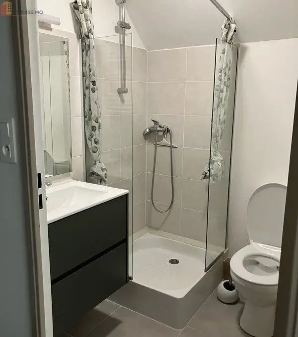 Studio meublé 14m² Rennes centre - Calme, lumineux - Photo 1