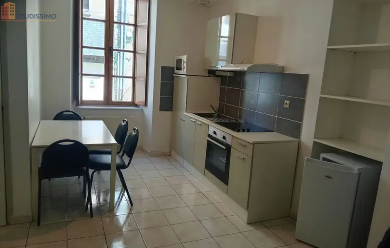 Studio 23m² Fougères - Meublé, lumineux - Photo 3