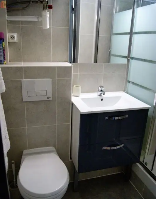 Studio meublé 18m² Lamalou-les-Bains - Rénové, WIFI - Photo 2