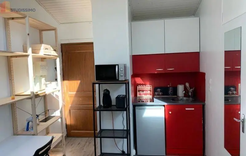 Studio meublé 15m² Bordeaux centre - Calme, 3e étage - Photo 3