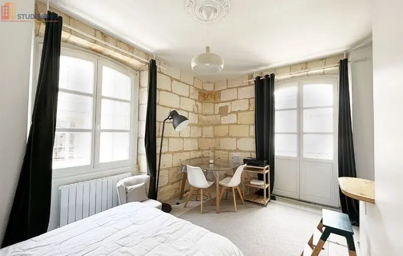 Studio meublé 20m² Bordeaux centre - Vue Garonne, balcon - Photo 2