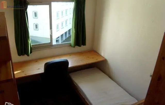 Studio 10m² Rennes 35000 - Photo 2