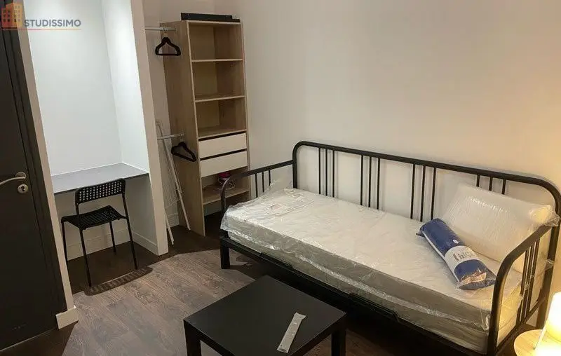 Studio meublé 12m² Rennes centre - Proche métro, bail individuel - Photo 1
