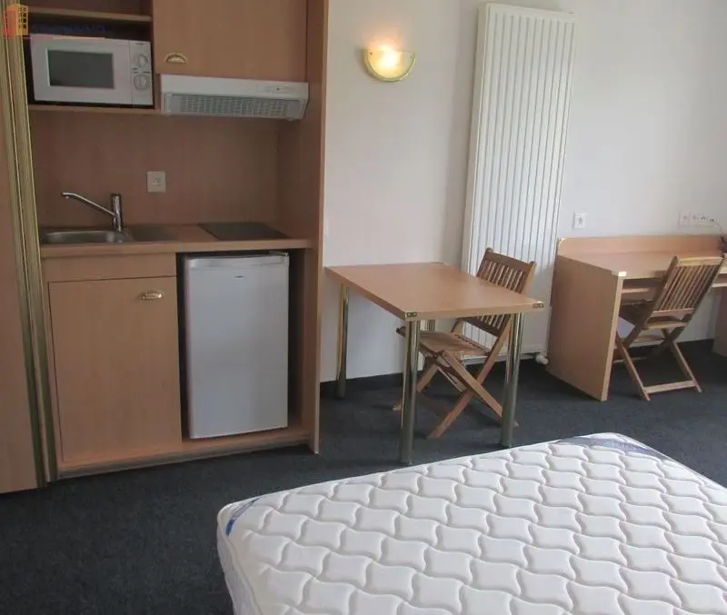 Studio meublé 27m² Pacé - Balcon, proche centre - Photo 2