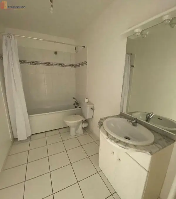 Studio 35m² Villedieu-sur-Indre - 2e étage, DPE D - Photo 4
