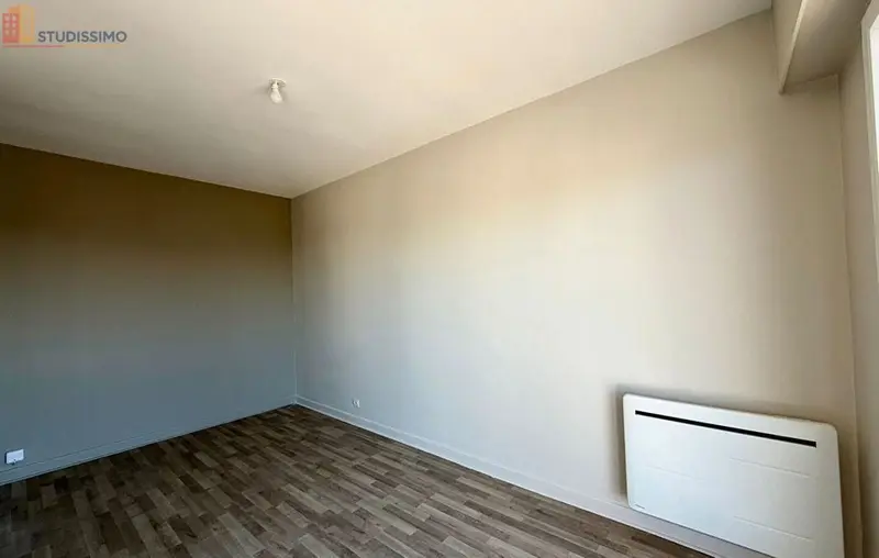 Studio 42m² Châteauroux - Lumineux, 5e étage - Photo 3