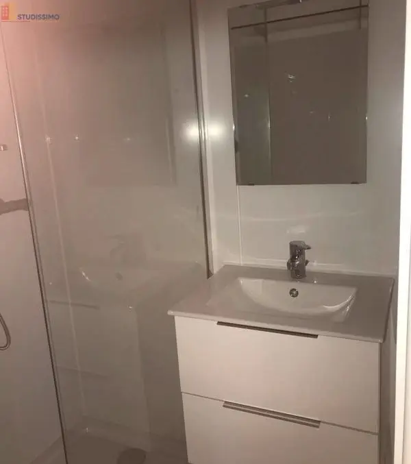 Studio meublé 21m² Rennes centre - Proche gare, meublé - Photo 2