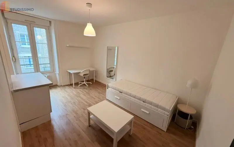 Studio meublé 23m² Fougères centre - Meublé, 1er étage - Photo 4