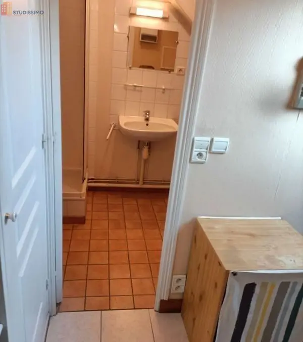 Studio meublé 15m² Rennes centre - Proche mairie, lumineux - Photo 1