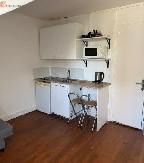Studio meublé 16m² Saint-Aubin-d'Aubigné - Meublé, 2e étage - Photo 2