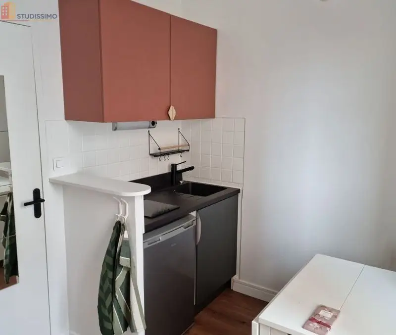 Studio meublé 16m² Rennes centre - Meublé, proche commodités - Photo 2