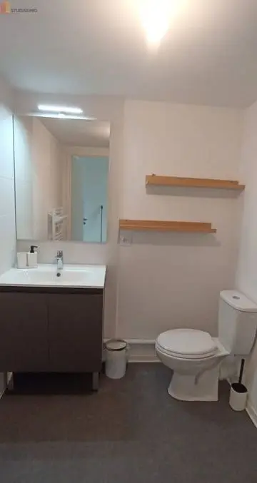 Studio meublé 18m² Rennes 35000 - Calme, lumineux - Photo 2