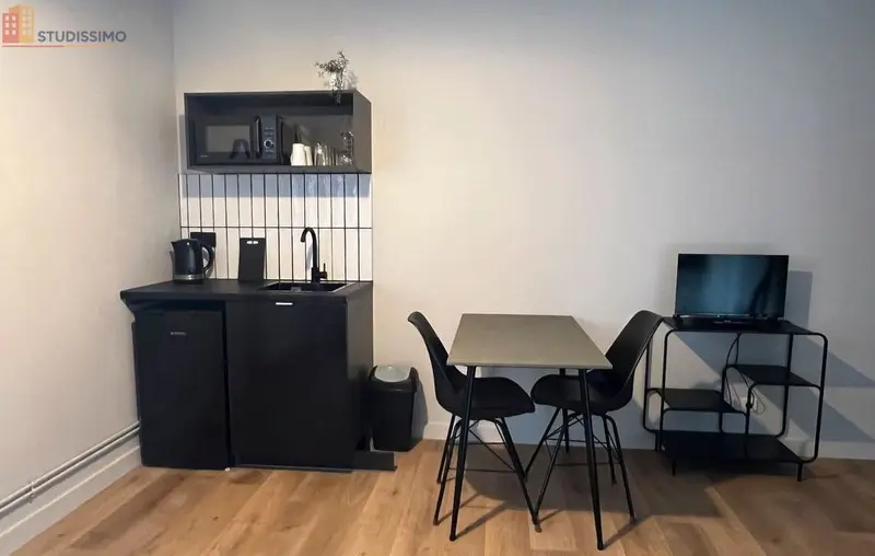 Studio meublé 18m² Dol-de-Bretagne centre - Toutes charges comprises - Photo 1