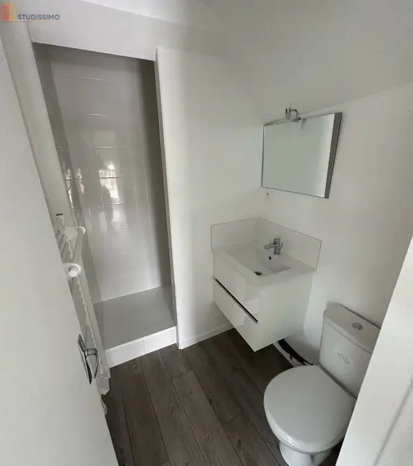 Studio 18m² Rennes centre - Lumineux, 2e étage - Photo 2