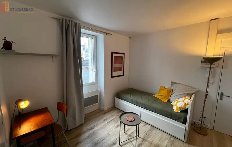 Studio meublé 14m² Rennes centre - Calme, lumineux - Photo 3