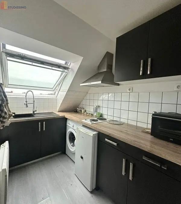 Studio 23m² Fougères centre - Grand, dernier étage - Photo 2