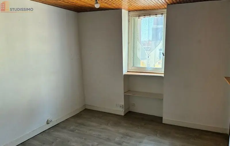 Studio 20m² Rennes centre - Dernier étage, lumineux - Photo 2