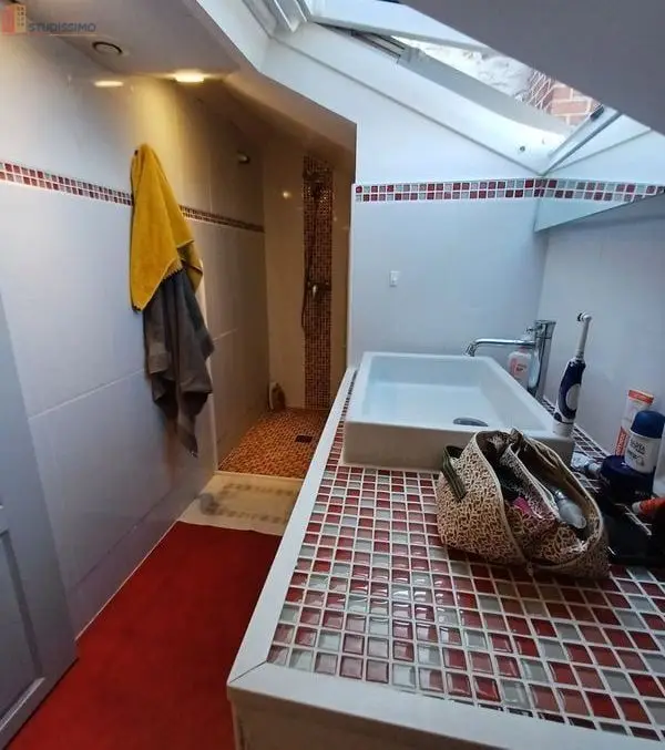 Studio 40m² Vitré - Lumineux, dernier étage - Photo 2