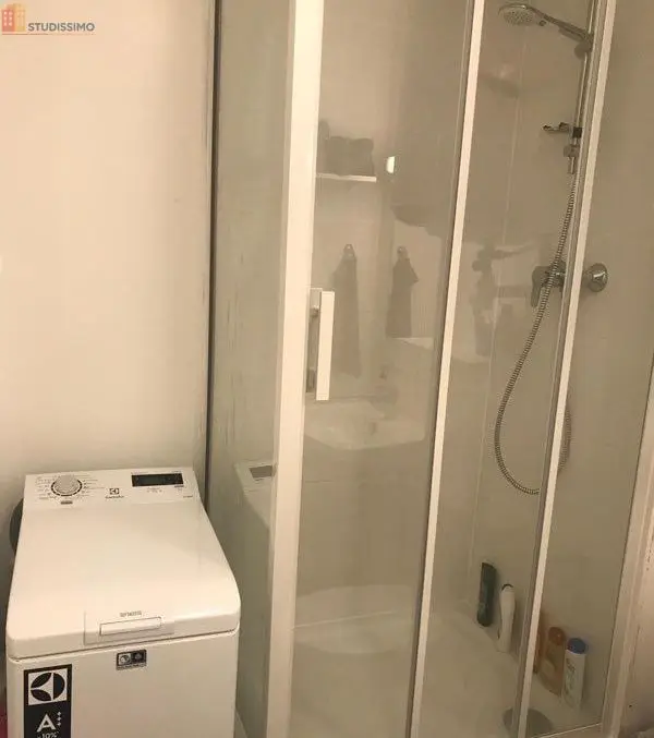 Studio meublé 18m² Rennes centre - Proche place Sainte-Anne - Photo 2