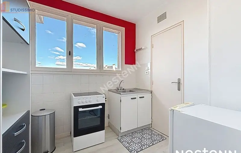 Studio 30m² Saint-Cyr-sur-Loire - Meublé, 3e étage - Photo 3