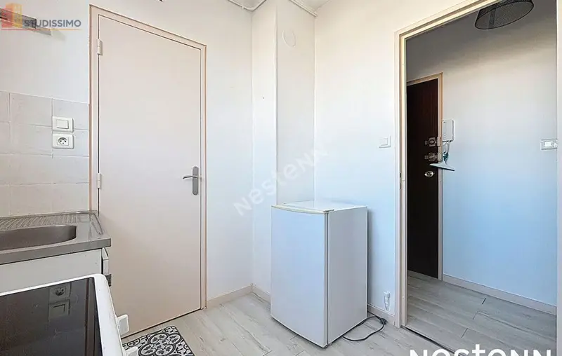 Studio 30m² Saint-Cyr-sur-Loire - Meublé, 3e étage - Photo 4