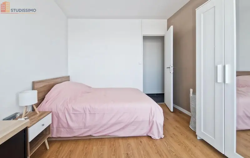 Studio meublé 11m² Tours 37200 - Meublé, étage élevé - Photo 5