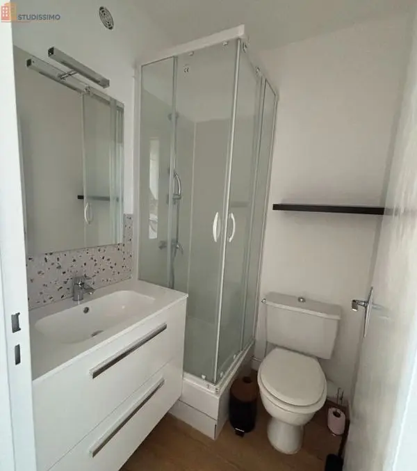 Studio meublé 19m² Rennes centre - Semi-meublé, étage élevé - Photo 4