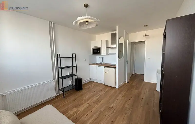 Studio meublé 19m² Rennes centre - Semi-meublé, étage élevé - Photo 3