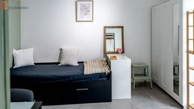 Studio meublé 18m² Tours centre - Lumineux - Photo 9