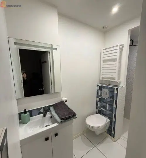 Studio meublé 21m² Rennes centre - Calme, lumineux - Photo 2