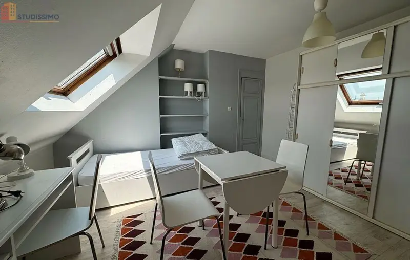 Studio meublé 18m² Tours centre - Lumineux, calme - Photo 3