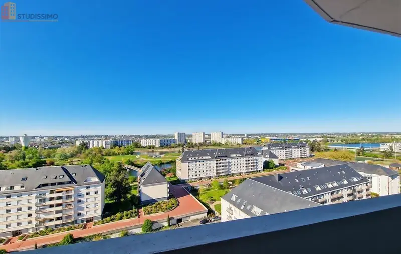 Studio meublé 10m² Tours 37200 - Étage élevé, lumineux - Photo 1